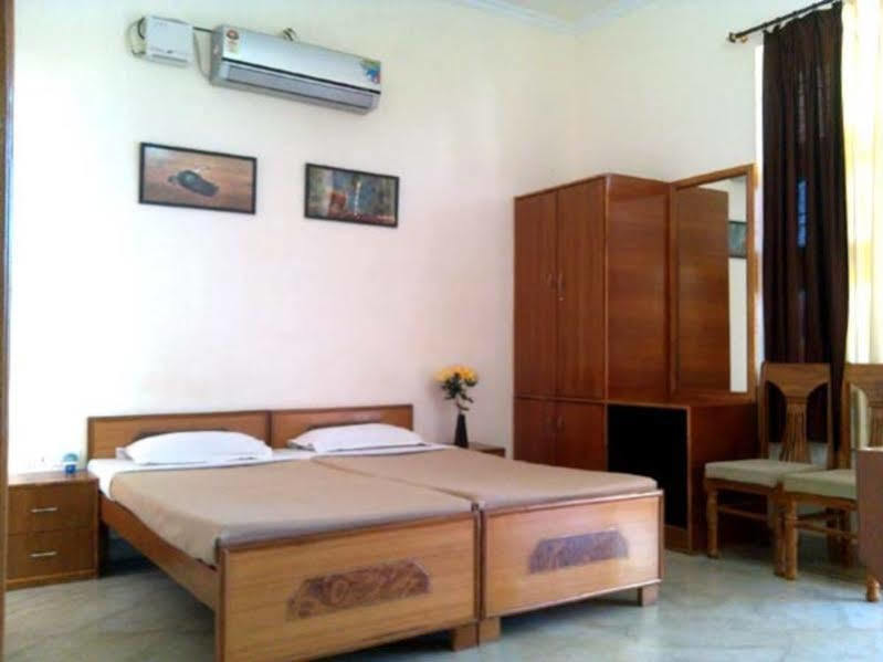 Ranthambore Tiger Home Sawai Madhopur Exterior foto